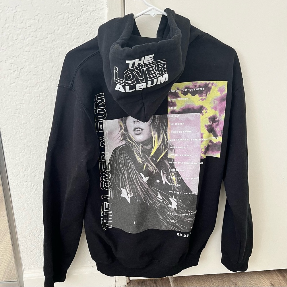 TAYLOR SWIFT Lover Album Black Hoodie - Size Small